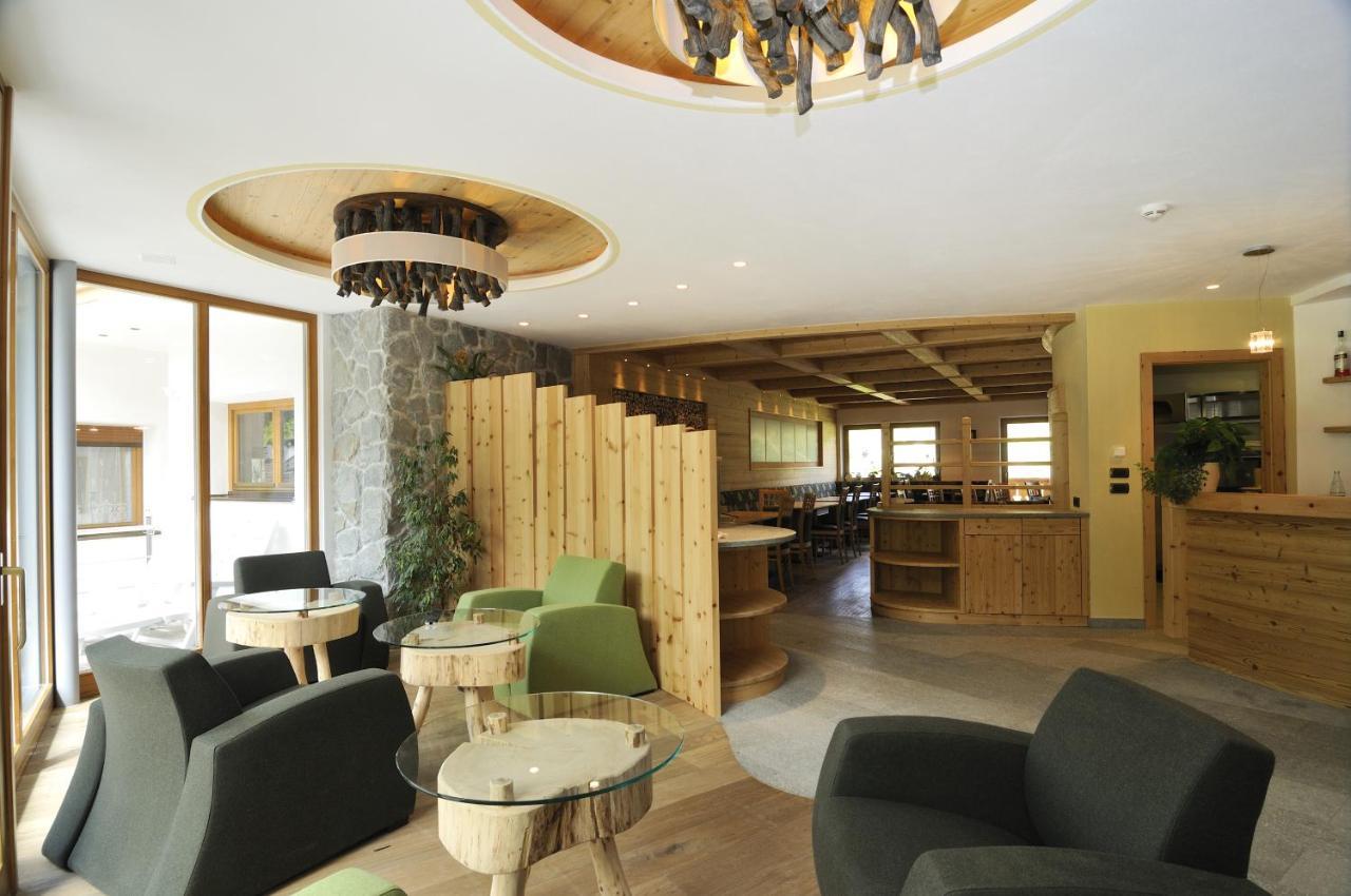 Hotel Chalet Dlaces Σέλβα ντι Βαλ Γκαρντένα Εξωτερικό φωτογραφία