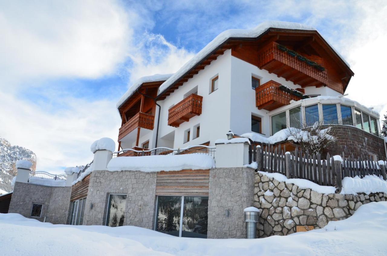 Hotel Chalet Dlaces Σέλβα ντι Βαλ Γκαρντένα Εξωτερικό φωτογραφία