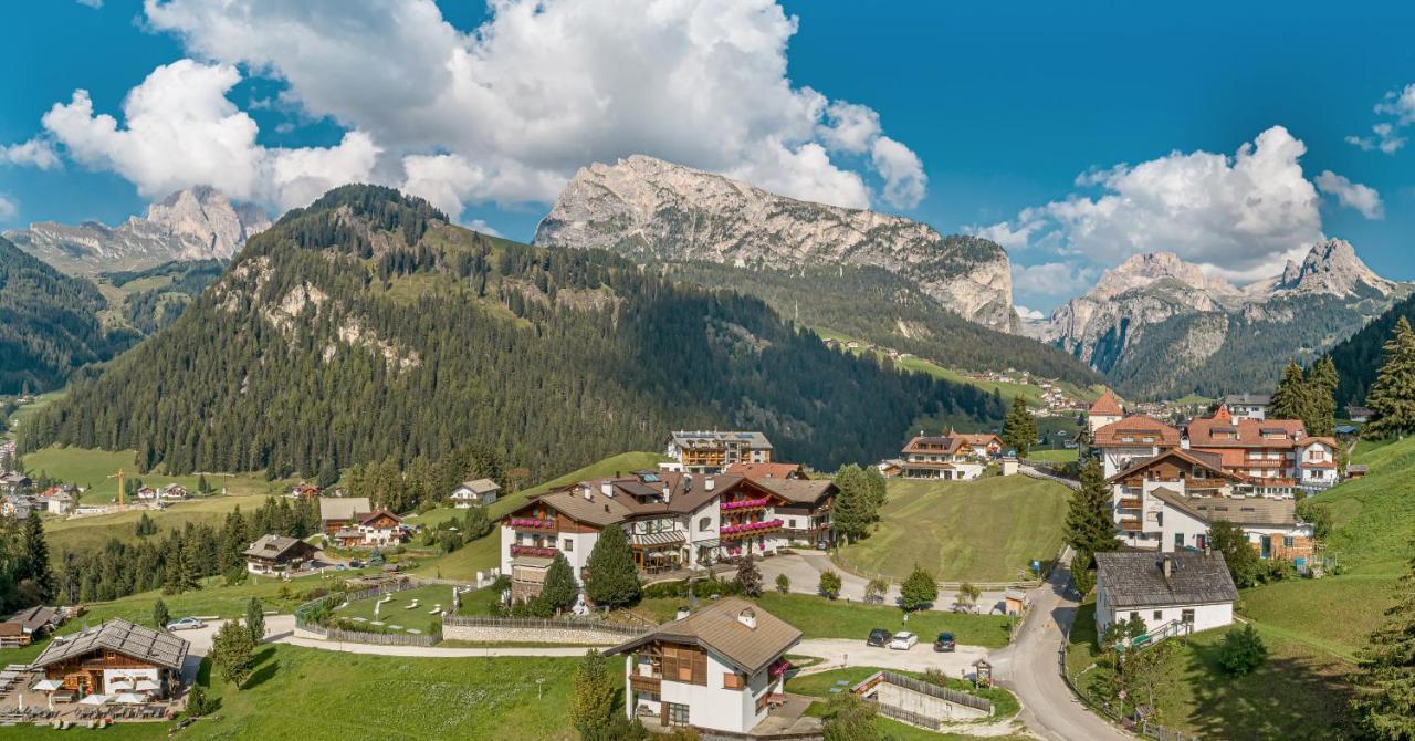 Hotel Chalet Dlaces Σέλβα ντι Βαλ Γκαρντένα Εξωτερικό φωτογραφία